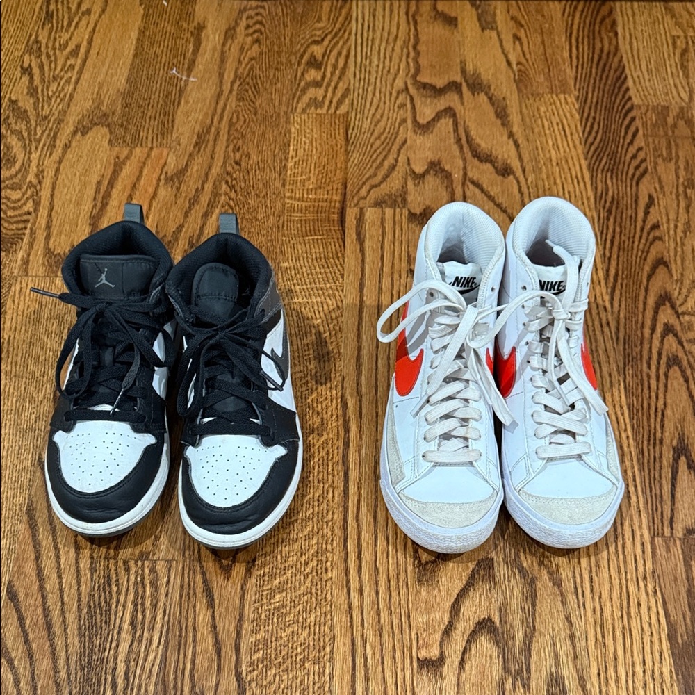 Nike Kids Sneakers - Black, White. 
White and Red/ orange
